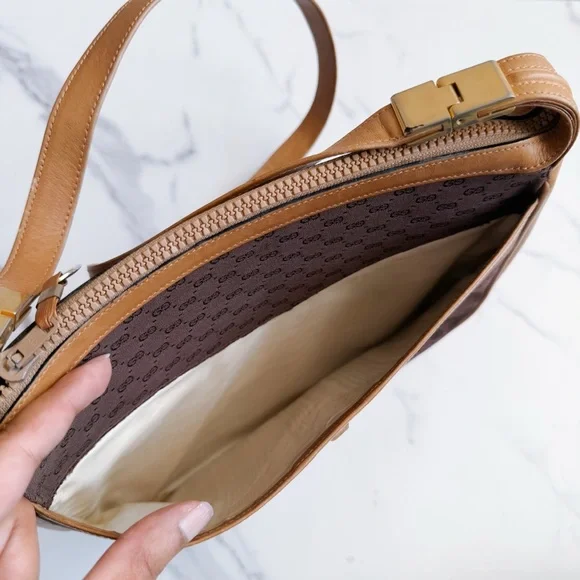 Vintage Gucci Micro GG Web Sherry crossbody bag - Picture 13 of 16